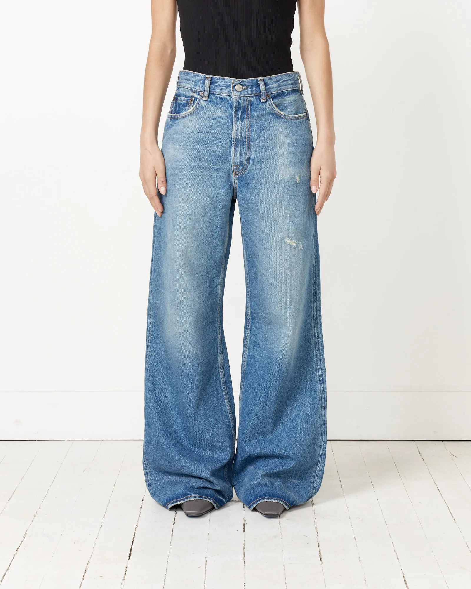 2022 Vintage Jean