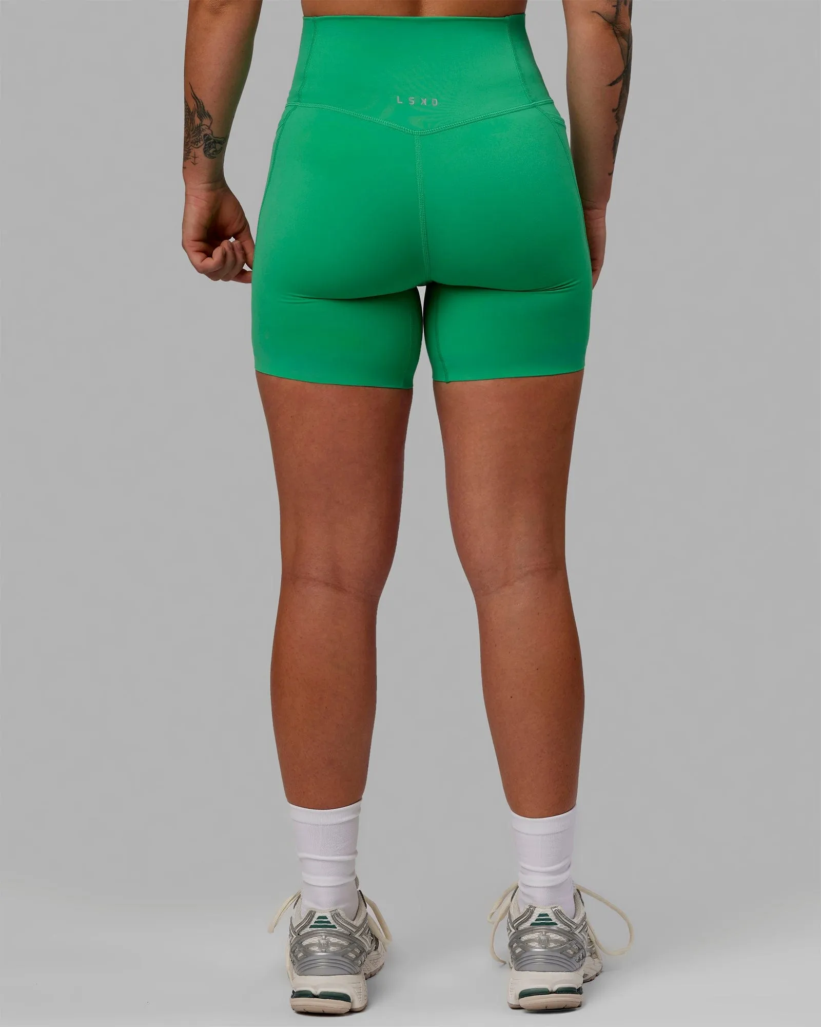 Elixir Mid-Length Shorts with Pockets - Holly Green