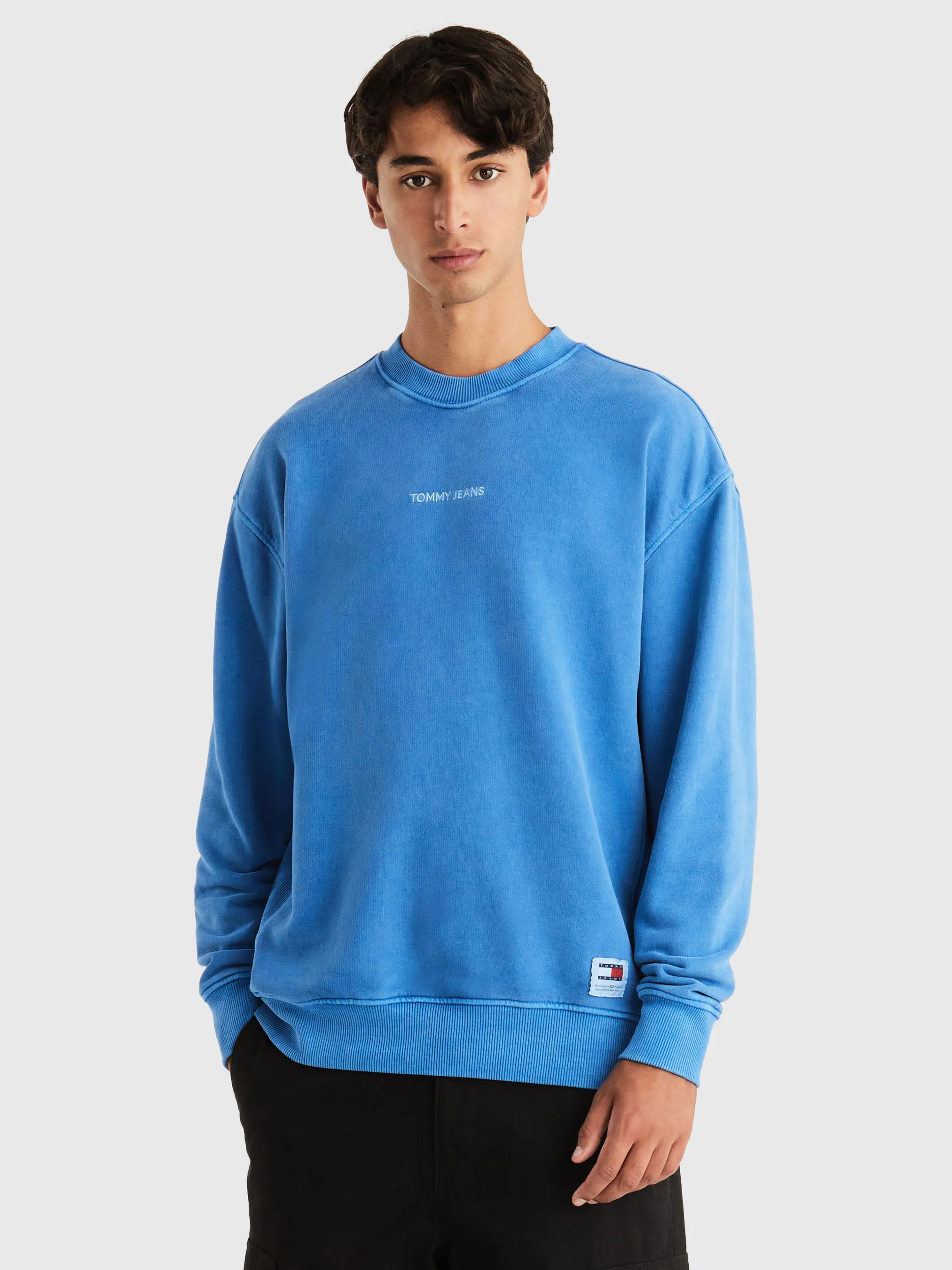 Relaxed Classic Sweatshirt | Sweatshirts & Hoodies | Tommy Jeans