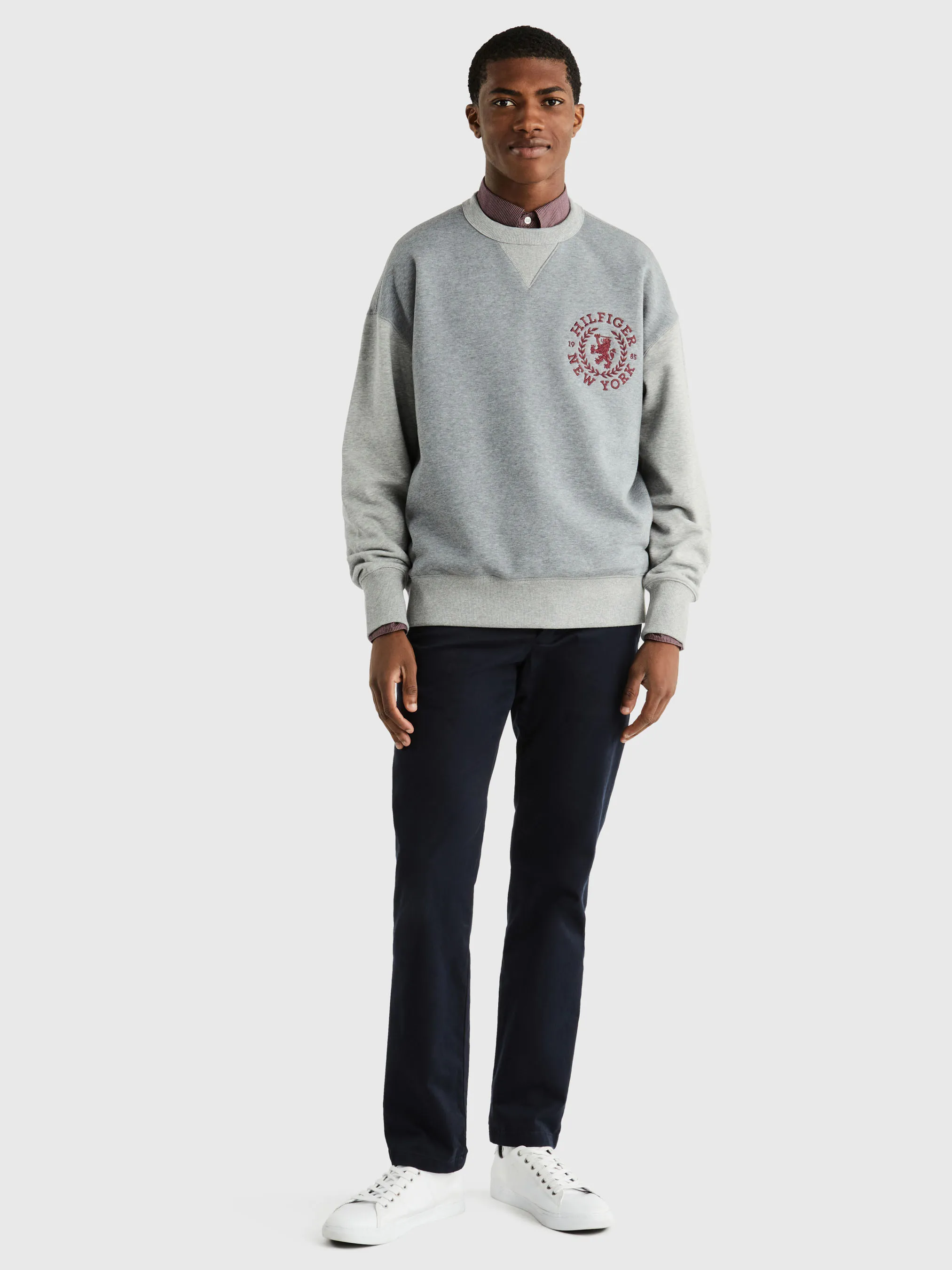 Small Crest Sweatshirt | Sweatshirts & Hoodies | Tommy Hilfiger