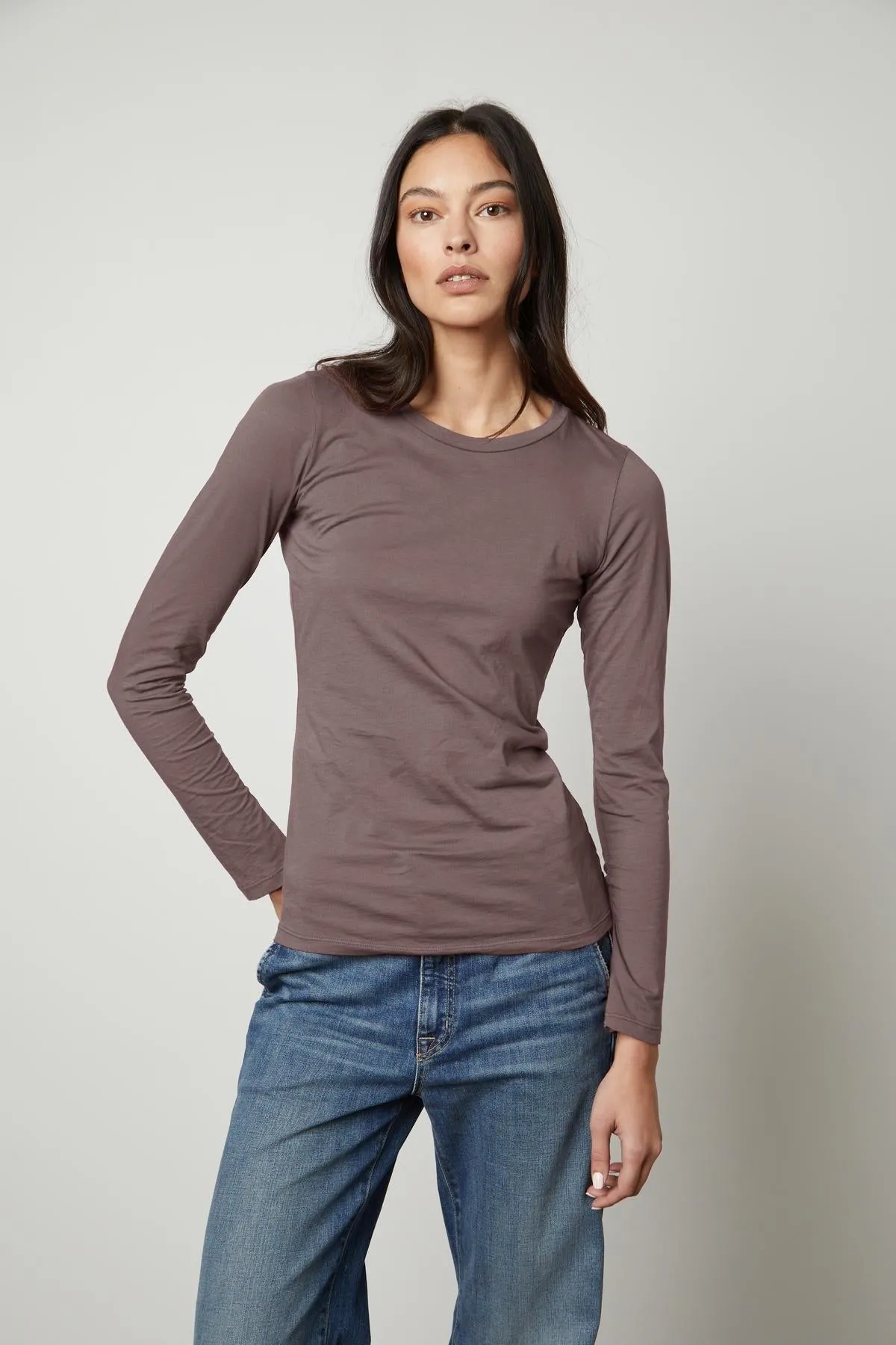 ZOFINA GAUZY WHISPER FITTED CREW NECK TEE